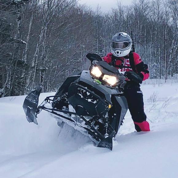 Meet your Posher, Becky - Picture 2 of 2